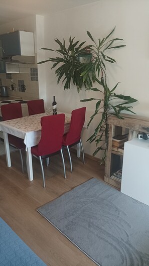 Dining - Apartment Dragica 1 (Split)