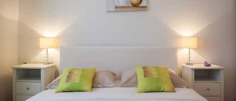 公寓 (A1) | 客房內保險箱、熨斗/熨衣板、免費搖籃/嬰兒床、免費無線上網