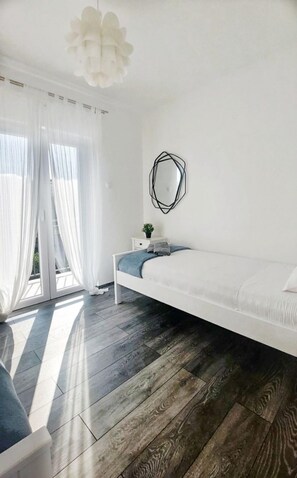 Apartment (A1) | Iron/ironing board, free WiFi - Apartment Korni (Biograd na Moru)