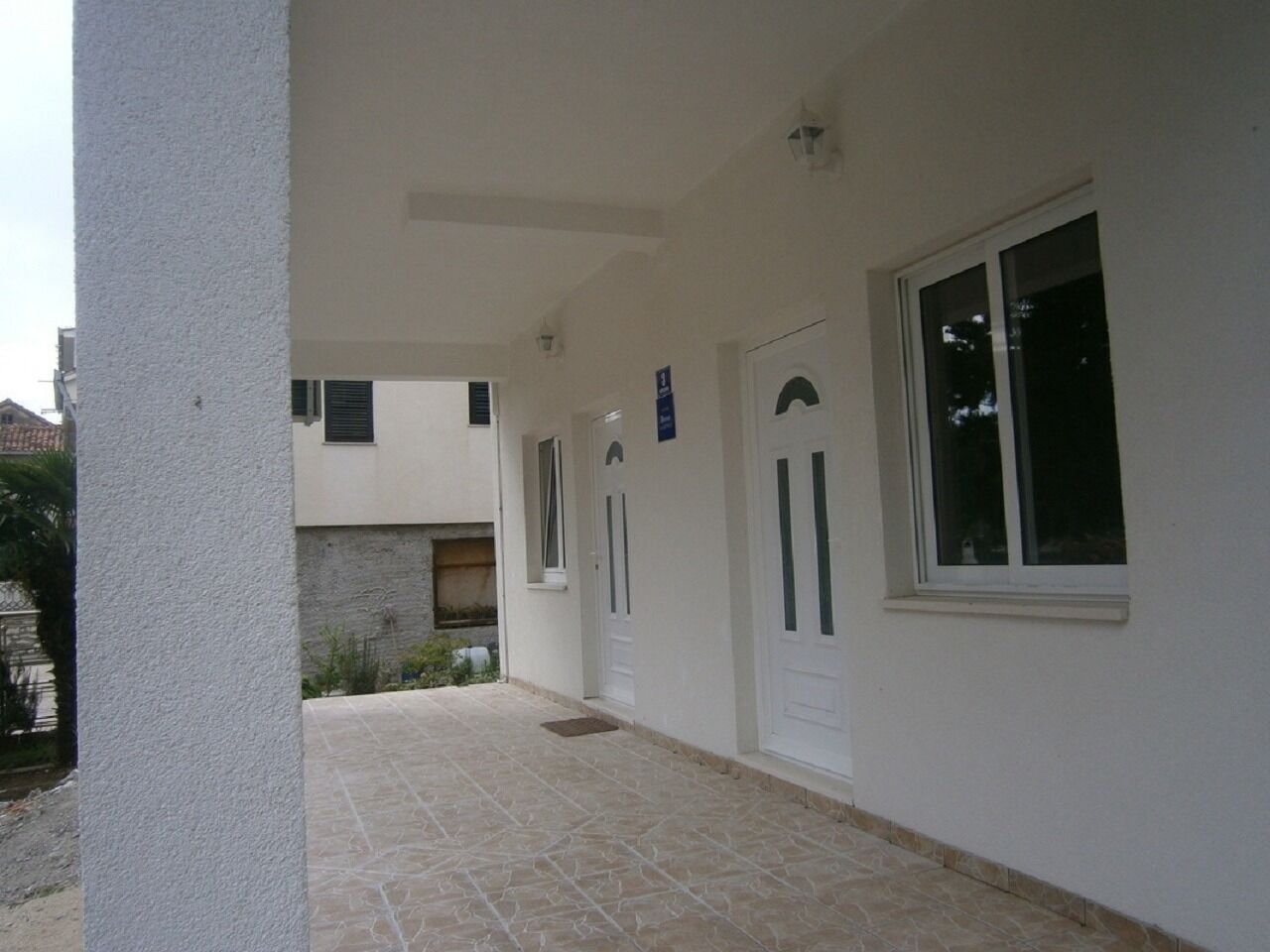 Cour