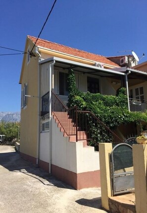 Building design - Apartment Ivica (Sucuraj)
