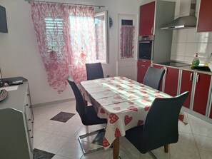 House | Dining - House Boris (Split)