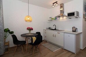 Studio (A1) | Private kitchen - Apartments Edvard (Split)
