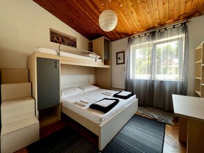 Room - Apartment Denis (Makarska)