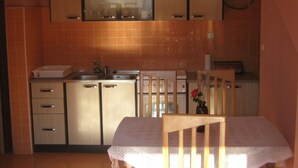 Sınıflandırılmamış resim, 19 üzerinden 3, düğme