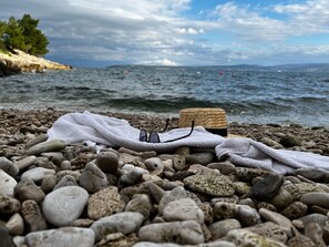 Beach nearby - Apartment Sanda (Solta)