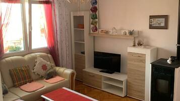 Căn hộ (A1) | Phòng khách