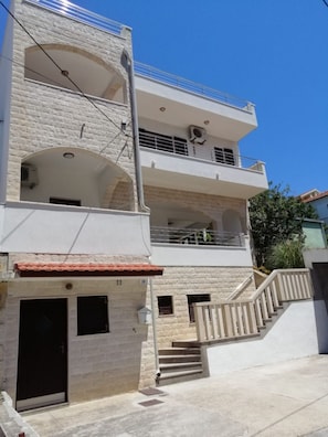Building design - Apartment Vesna (Trogir)