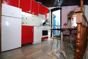 House | Private kitchen | Fridge, microwave, oven, stovetop - House Ante (Tisno)