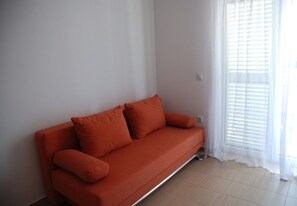 Apartment (A1) | Living area | DVD player - Apartment Markle (Rab)
