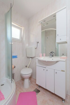 House | Bathroom - House Mirjana (Trogir)