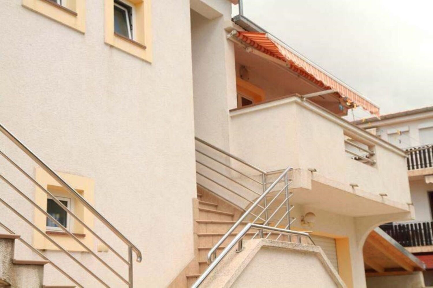 อพาร์ทเมนท์ (A2) | ดีไซน์อาคาร