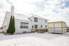 Exterior - Nookside Grand Estate For 8 (Hamilton)