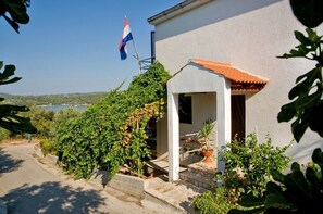 Building design - Apartment Goran (Solta)