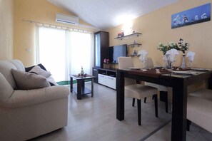 Apartment (A1) | Interior