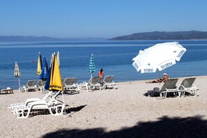Beach - Apartments and Room Goran (Makarska)