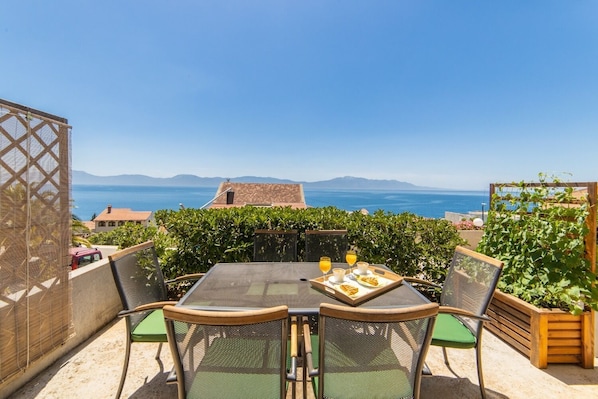 شقة (A1) | شرفة