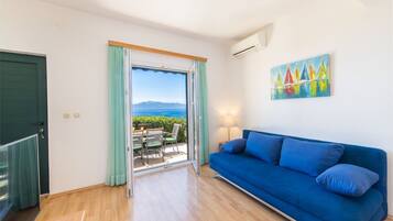 Apartment (A2) | Living room