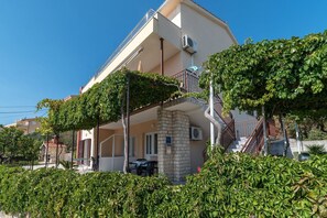 Exterior - Apartments Vin (Seget)