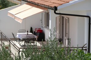 Terrace/patio - Apartment Milena (Okrug)