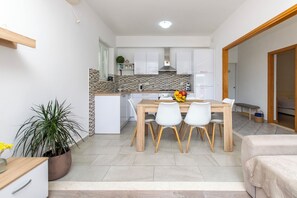 Apartment (A1) | Private kitchen - Apartment Sunny (Lumbarda)