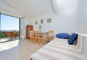 Apartment (A2) | Dining - Apartments Ljuba (Marina)