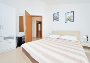Apartment (A2) - Apartments Ljuba (Marina)