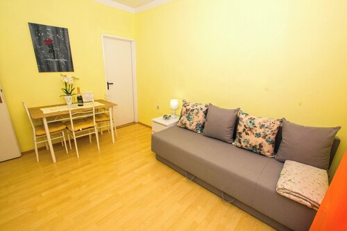 Apartment Neno