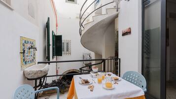 Ristorazione all'aperto