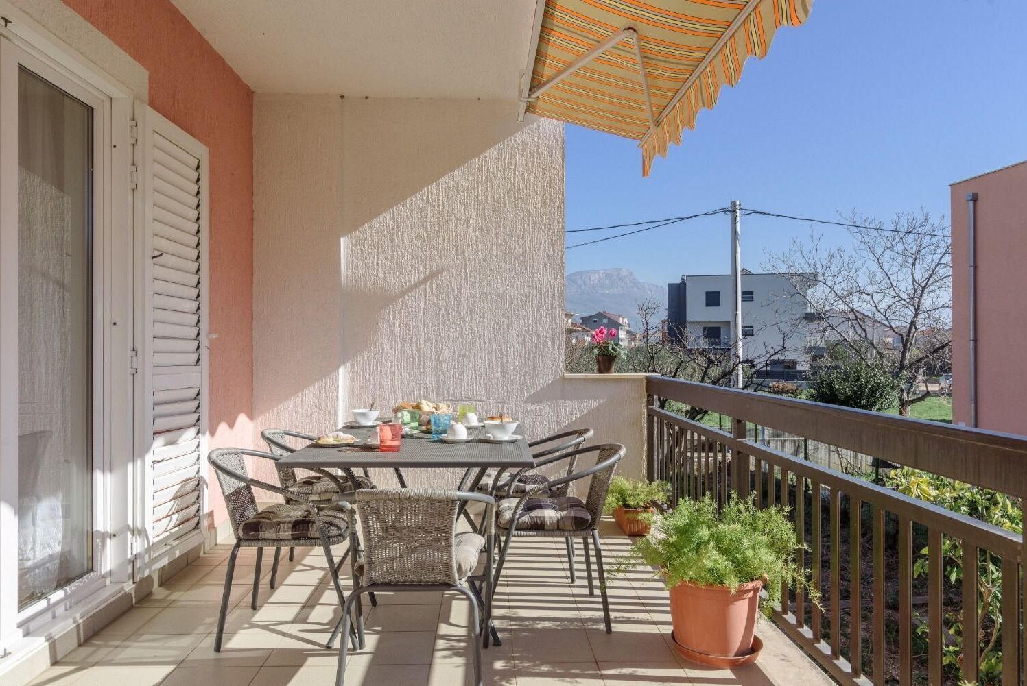 Apartment (A1) | Balcony