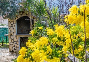 BBQ/picnic Area - House Bozena (Marina)