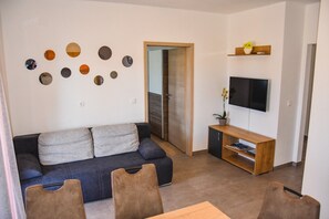 Apartment (A2) | Wohnzimmer