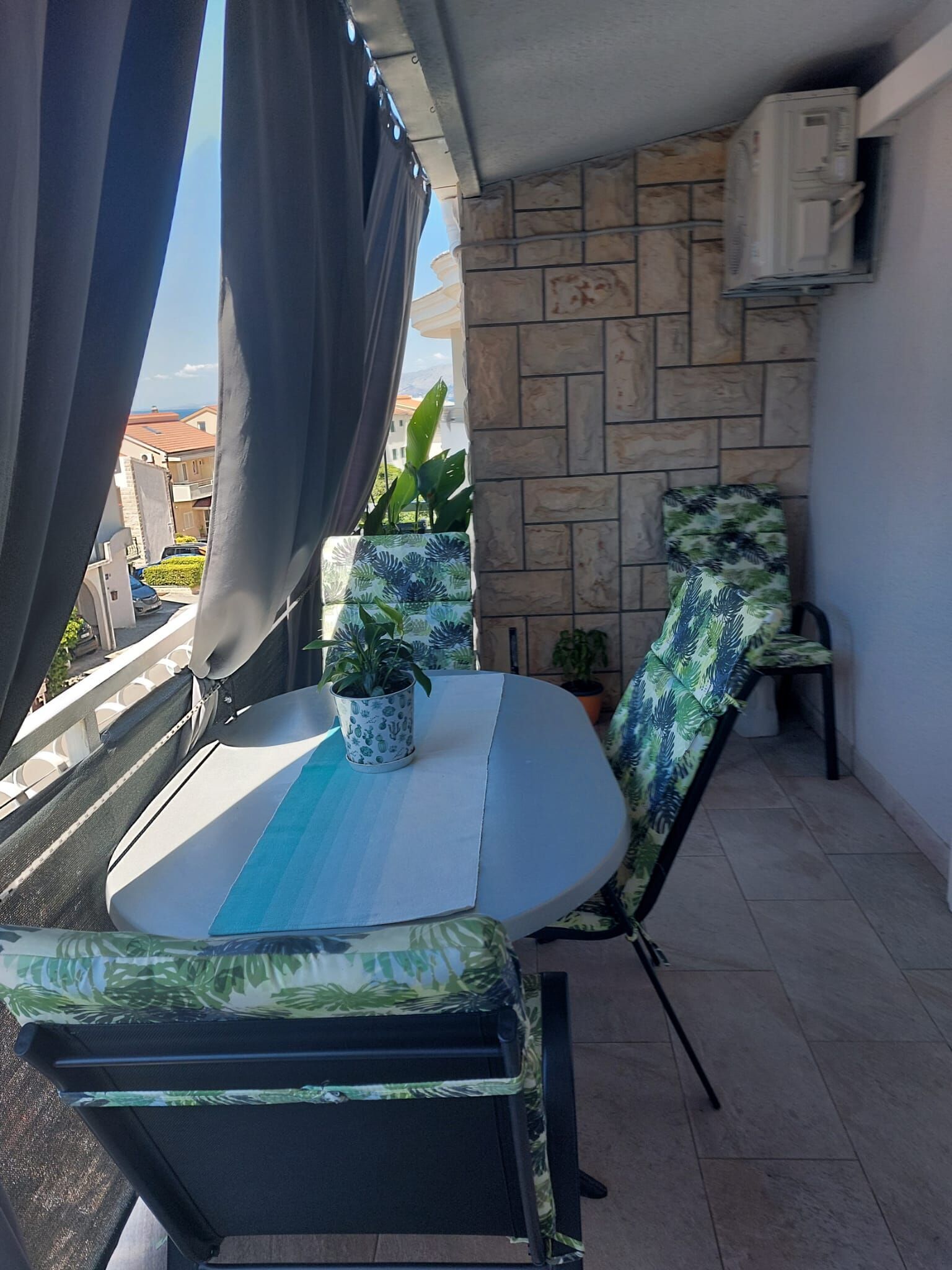 Studio (A3) | Balcony