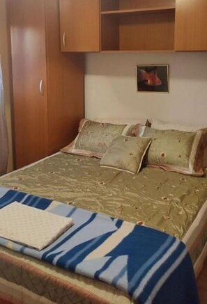 Apartamento (A1) | Ferros/tábuas de passar roupa, Wi-Fi de cortesia