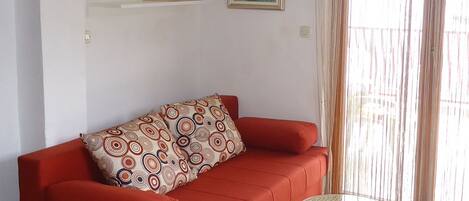 Apartment (A2) | Living room