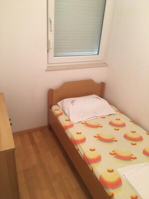 Apartemen (A1)