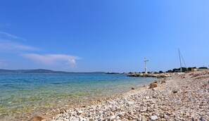 Beach nearby - Apartment Marija (Trogir)