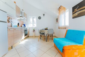 Apartment (A3) | Living room - Apartments Mari (Omis)