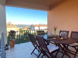 Apartment (A1) | Terrace/patio - Apartment Renci (Biograd na Moru)