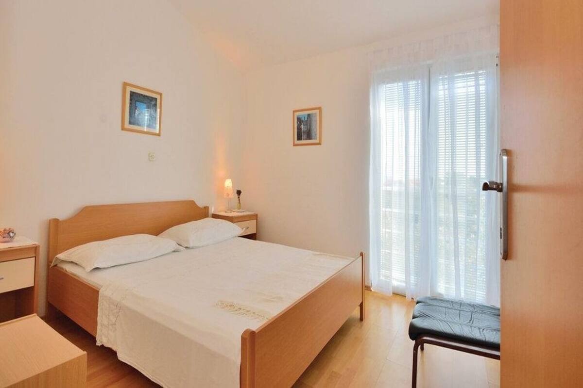 Apartemen (A1) | Setrika/meja setrika dan Wi-Fi gratis
