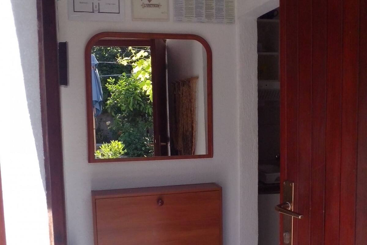 Apartment (A2) | Hallway