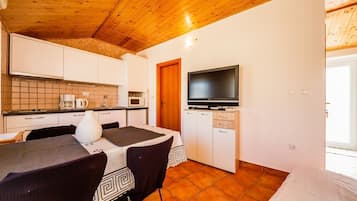 Apartment (A3) | Private kitchen