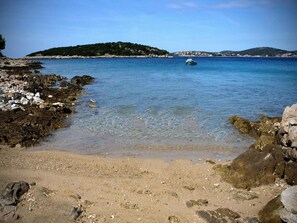 Beach nearby - Apartment Jak (Marina)