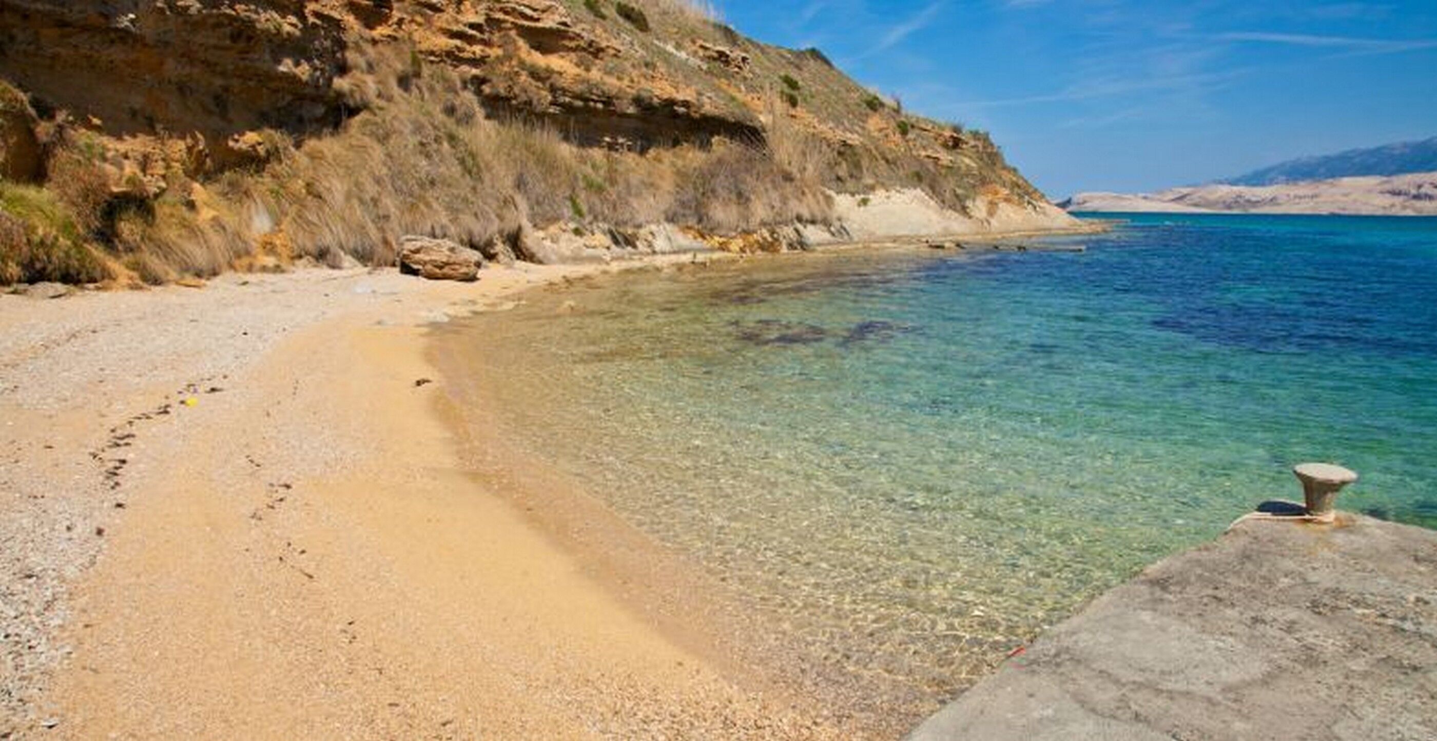 بالقرب من الشاطئ