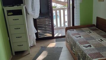 Studio (A1) | Free WiFi