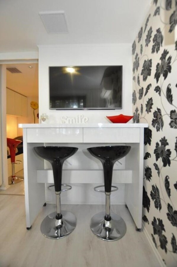 Huoneisto (A2) | Televisio