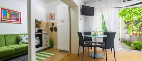 Huoneisto (A3) | Olohuone