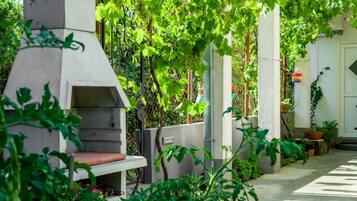 Apartment (A3) | BBQ/picnic Area