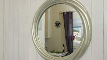 Studio (A2) | Interior