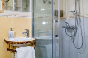 Apartment (A3) | Badezimmer | Dusche